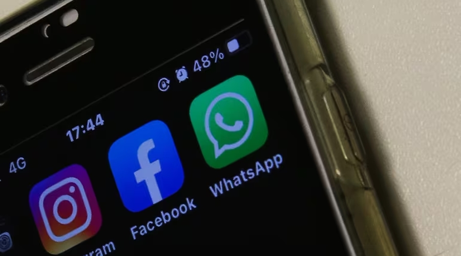 Imagem: celular aplicativos Golpe do falso emprego: criminosos se passam por recrutadores para enganar pessoas em busca de trabalho Imagem: celular aplicativos Golpe do falso emprego: criminosos se passam por recrutadores para enganar pessoas em busca de trabalho