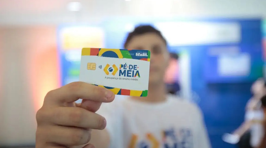 Imagem: pe de meia Pé-de-Meia: MEC paga incentivo para nascidos em novembro e dezembro