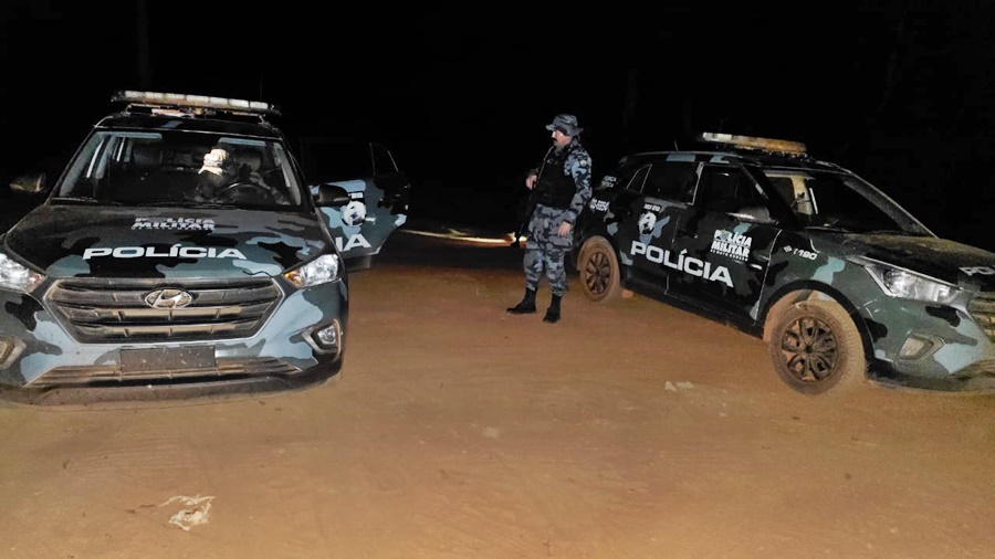 Imagem: Policia da Forca Tatica Indivíduo foragido da Justiça é preso durante ação da Força Tática em Rondonópolis
