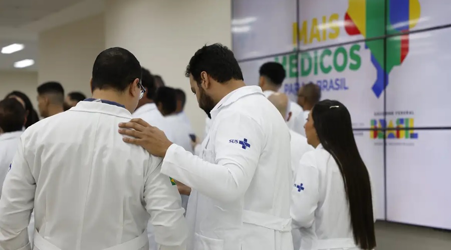 Imagem: medicos Inscrições para residência médica terminam dia 15 medicina - estudantes de medicina - médicos - doutor - saúde - PSF