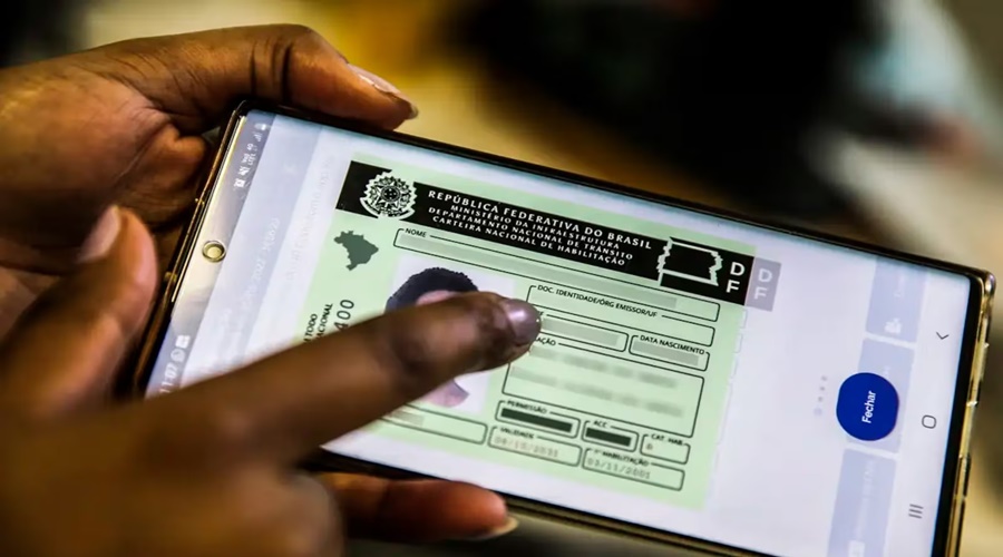 Imagem: CNH Projeto para renovação automática de CNH é aprovado na Câmara; medida segue para análise do Senado