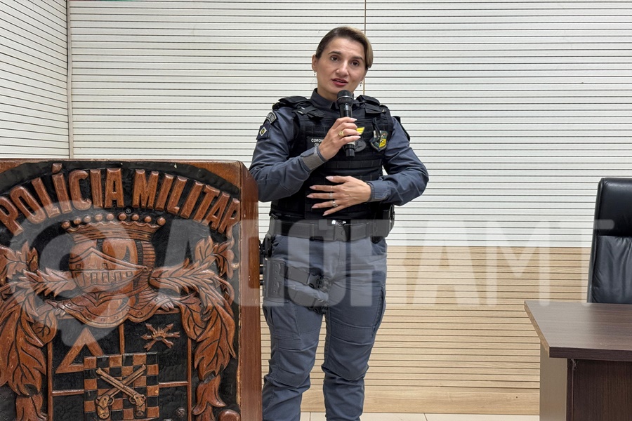Imagem: Coronel Grasielle Paes Coronel Grasielle Paes deixa 4º CR em Rondonópolis e assume Subchefia de Estado-Maior Geral da PMMT Imagem: Coronel Grasielle Paes Coronel Grasielle Paes deixa 4º CR em Rondonópolis e assume Subchefia de Estado-Maior Geral da PMMT