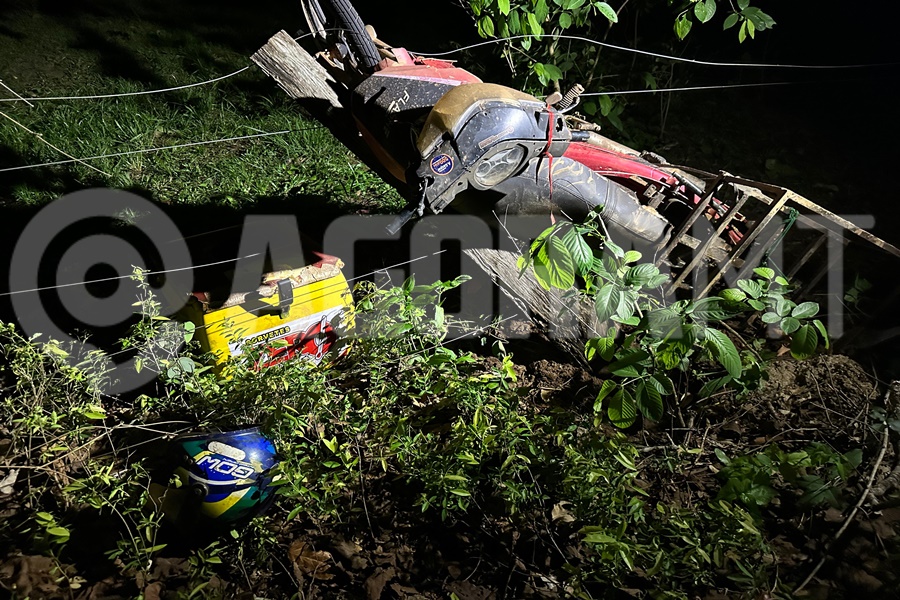 Motociclista fica ferido ao perder controle em curva e cair em ...