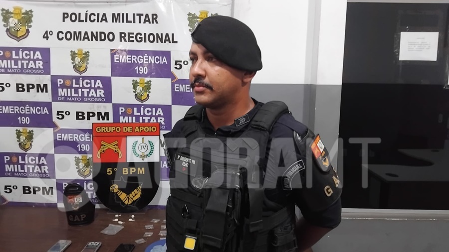 Imagem: 3o Sargento PM Filho GAP flagra ação de comercialização ao tráfico, impede fuga e prende suspeito em flagrante