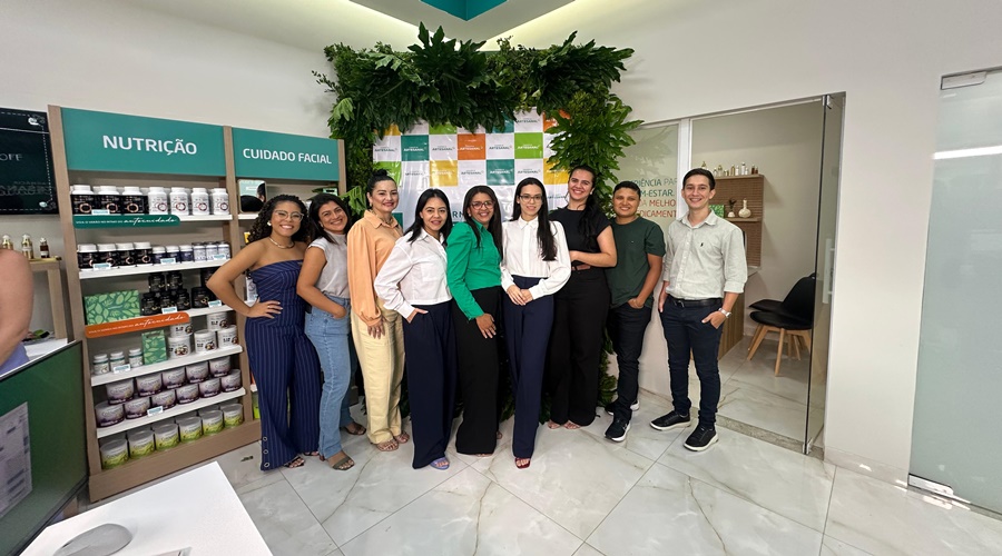 Imagem: IMG 8120.JPG Inaugurou oficialmente em Rondonópolis uma das maiores redes de farmácia de manipulação do Brasil Imagem: IMG 8120.JPG Inaugurou oficialmente em Rondonópolis uma das maiores redes de farmácia de manipulação do Brasil