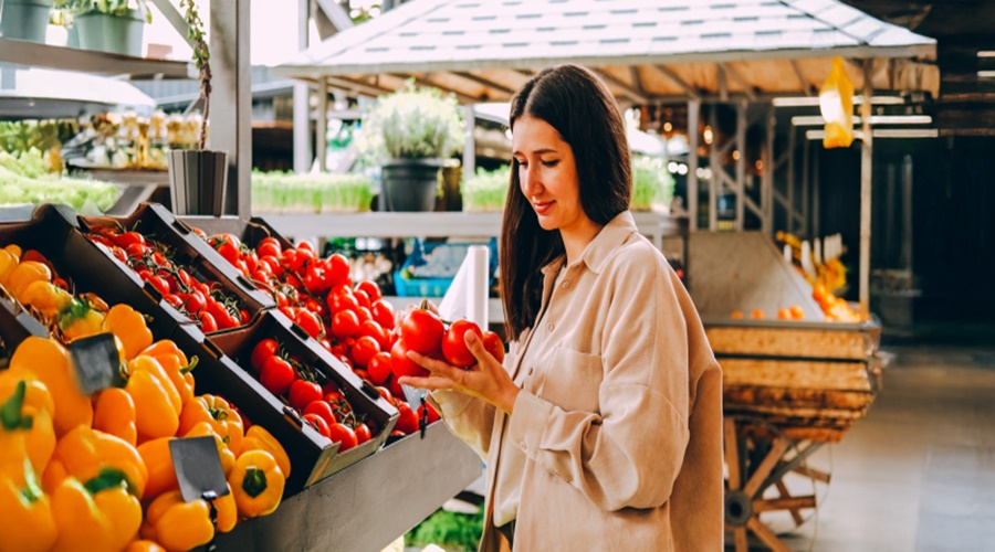 Imagem: Mercado feira Entre altas e baixas, cesta básica encerra janeiro com queda de preço e abaixo dos R$ 800