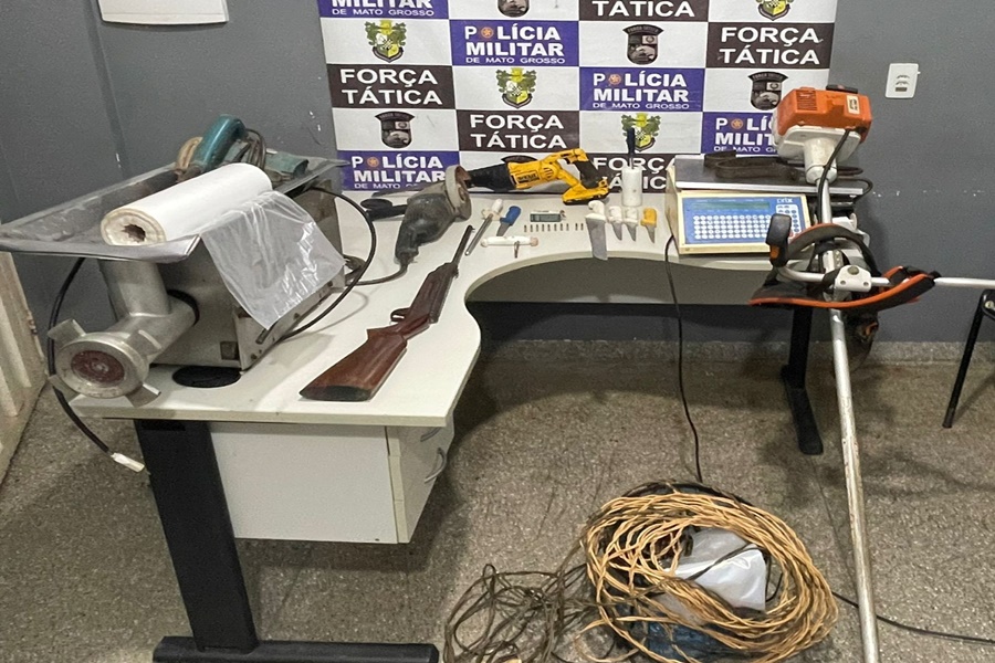Imagem: Produtos apreendidos Abatedouro clandestino é descoberto em Rondonópolis durante investigação de roubo de gado