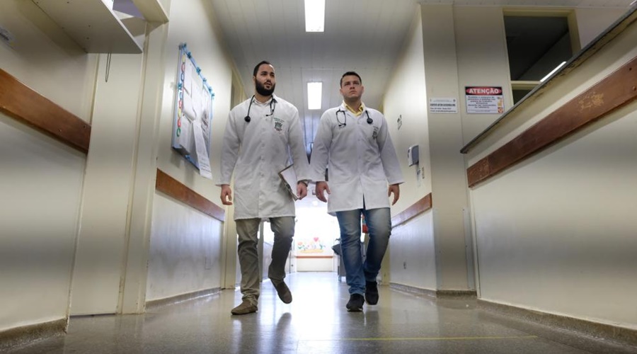 Imagem: Residencia medica Unemat abre inscrições para Residência Médica em Ginecologia e Obstetrícia