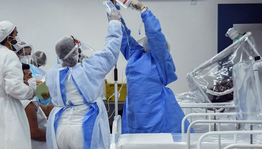 Imagem: Tecnicos de enfermagem enfermeiros Nova resolução federal permite que enfermeiros possam prescrever antibióticos