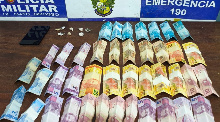 Imagem: dspvk Suspeito é preso por tráfico de drogas durante operação da PM no bairro Sagrada Família