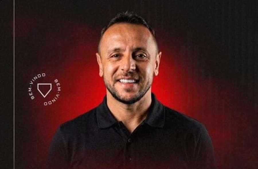 Imagem: ex jogador Rafinha São Paulo anuncia Rafinha como novo gerente esportivo