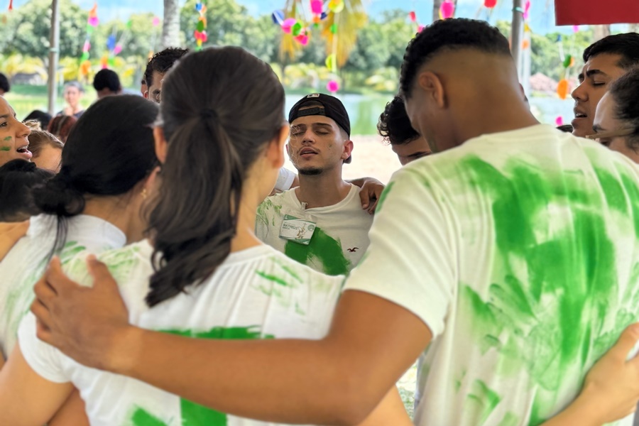 Imagem: retiro jovens Retiro Cristão durante o Carnaval propõe renovação espiritual e encontro com Deus para jovens e adultos