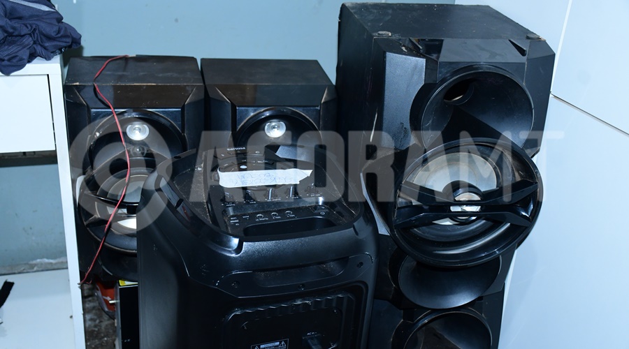 Imagem: skjcna Festa com som alto termina com mulher presa por poluição sonora e desobediência no Parque Universitário