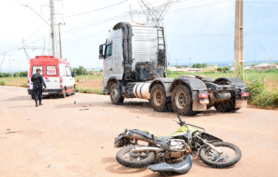 Imagem: Acidente no Sagrada Familia Motociclista fica em estado grave, é intubado e levado para o Hospital Regional após acidente em Rondonópolis