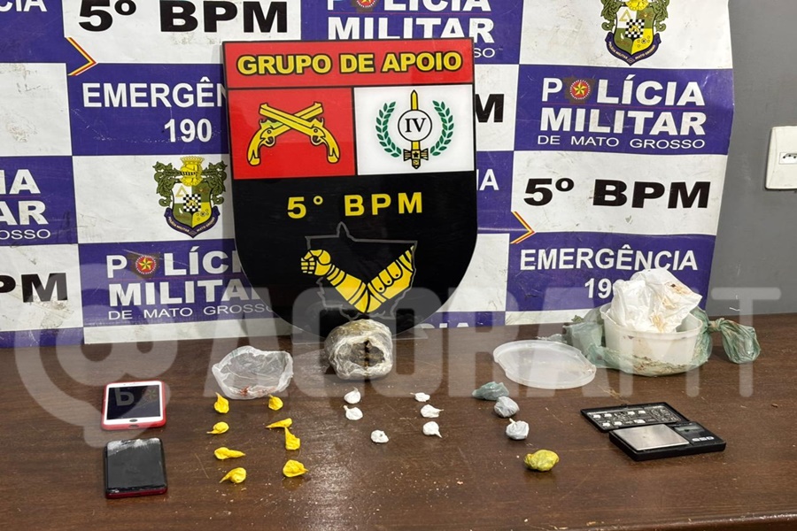 Imagem: Droga apreendida pelo Grupo de Apoio GAP frustra fuga e prende em flagrante suspeito por tráfico de drogas no bairro Residencial Jardim Paiaguás Imagem: Droga apreendida pelo Grupo de Apoio GAP frustra fuga e prende em flagrante suspeito por tráfico de drogas no bairro Residencial Jardim Paiaguás