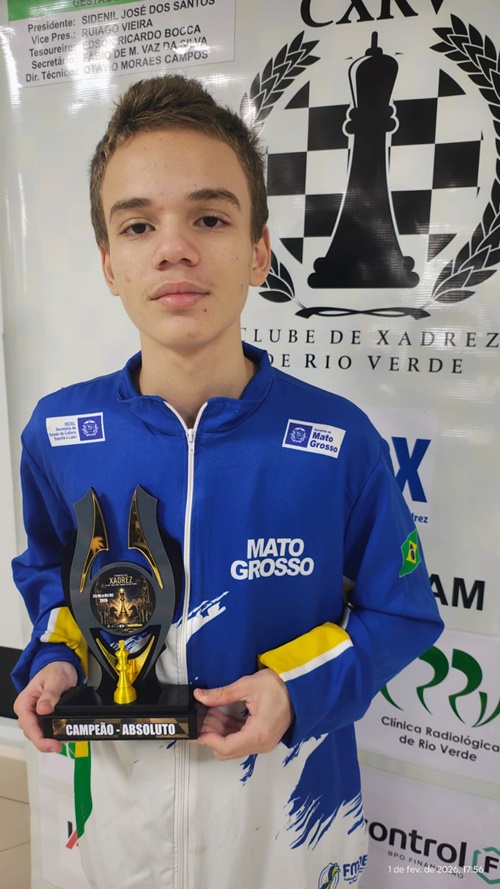 Imagem: Fagner Matos 15 anos Irmãos de Rondonópolis se destacam no xadrez e preparam-se para torneio internacional
