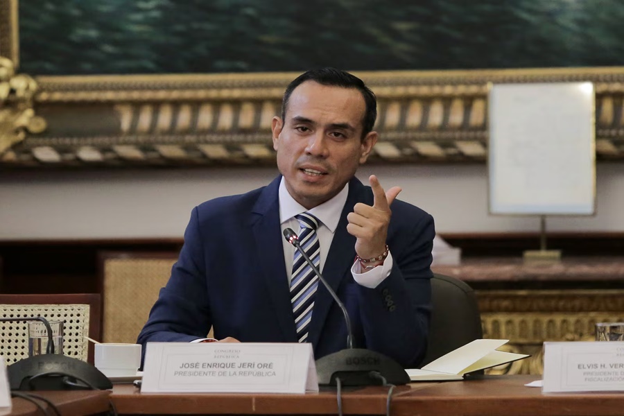 Imagem: Jose Jeri assumiu o cargo de presidente do Peru em Outubro de 2025 Quatro meses após assumir o cargo, presidente do Peru é destituído da gestão