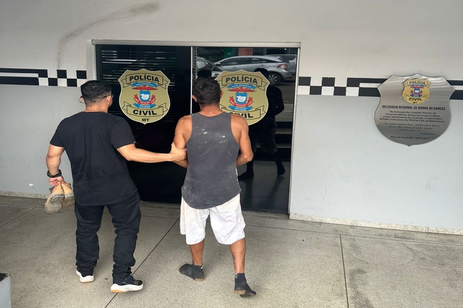 Imagem: Operacao em Barra do Garcas Polícia Civil deflagra operação contra o tráfico de drogas e prende quatro suspeitos em Barra do Garças Imagem: Operacao em Barra do Garcas Polícia Civil deflagra operação contra o tráfico de drogas e prende quatro suspeitos em Barra do Garças