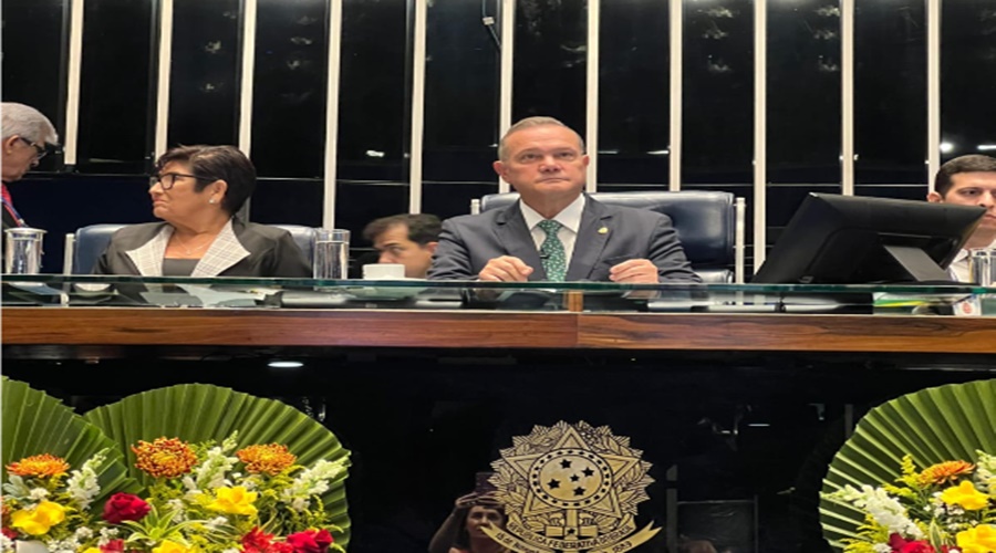 Imagem: Senador Wellington Fagundes01 Wellington Fagundes repudia desfile com enredo político na Sapucaí e reforça que já havia protocolado representação Imagem: Senador Wellington Fagundes01 Wellington Fagundes repudia desfile com enredo político na Sapucaí e reforça que já havia protocolado representação