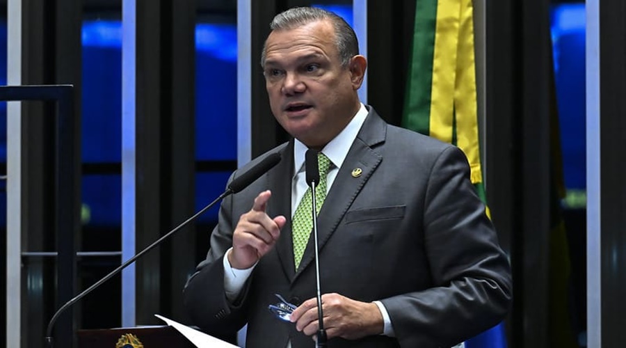 Imagem: wellington fagundes Fagundes critica omissão do Governo Federal e cobra ação firme diante do bloqueio no terminal portuário em Santarém