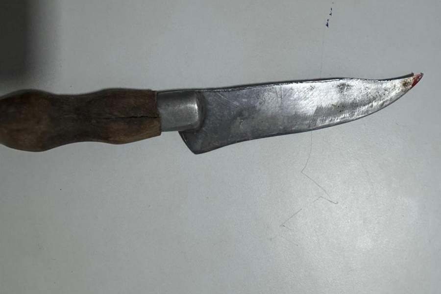 Imagem: Faca utilizada pela suspeita Suspeita confessa crime de tentativa de homicídio e é presa após ataque com faca Imagem: Faca utilizada pela suspeita Suspeita confessa crime de tentativa de homicídio e é presa após ataque com faca