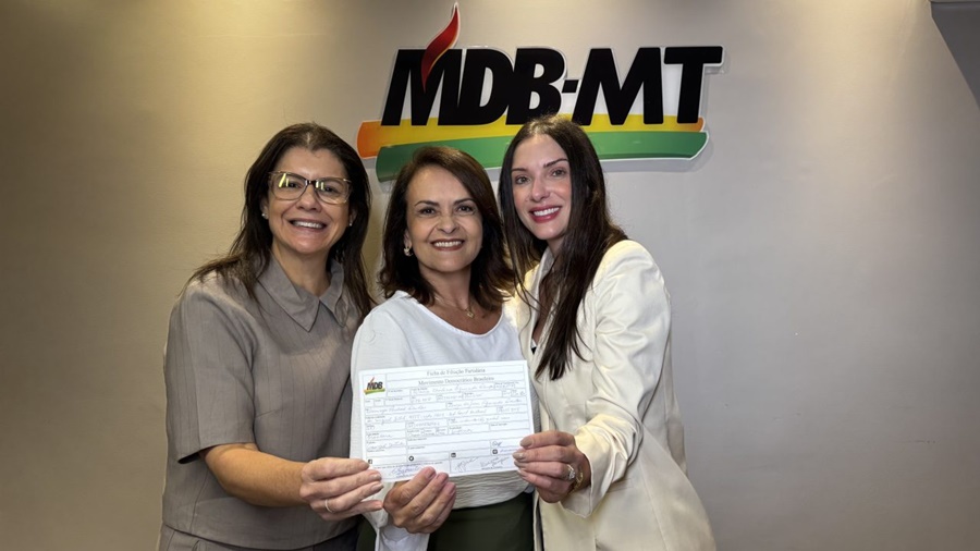 Imagem: Janaina Riva 2 MDB filia novos nomes e reforça chapas para 2026 em MT