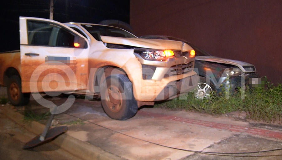 Imagem: O acidente aconteceu no Jardim Belo Horizonte Mal súbito ao volante causa colisão de alto impacto no Jardim Belo Horizonte em Rondonópolis