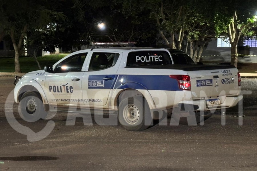 Imagem: Politec no local Criança é encontrada morta dentro de carro em Rondonópolis Imagem: Politec no local Criança é encontrada morta dentro de carro em Rondonópolis