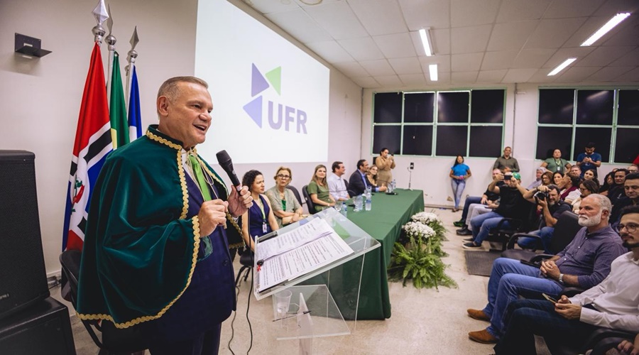 Imagem: adkj Fagundes celebra avanço da veterinária na UFR e assume compromisso com produtores para criação de Shopping Rural Imagem: adkj Fagundes celebra avanço da veterinária na UFR e assume compromisso com produtores para criação de Shopping Rural