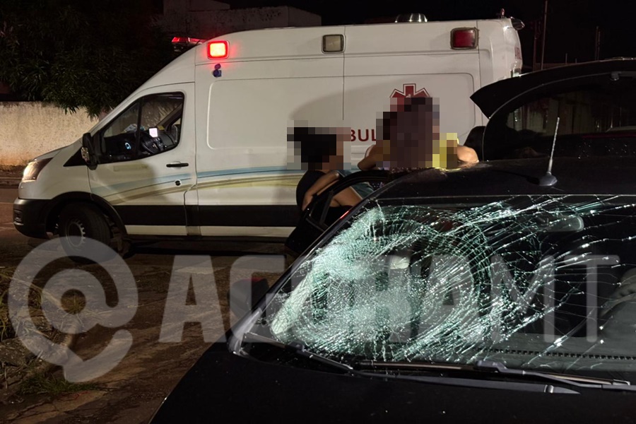 Imagem: carro envolvido no acidente 1 Ciclista sofre fratura e sangramento intenso após colisão com carro no bairro Jardim Belo Panorama Imagem: carro envolvido no acidente 1 Ciclista sofre fratura e sangramento intenso após colisão com carro no bairro Jardim Belo Panorama