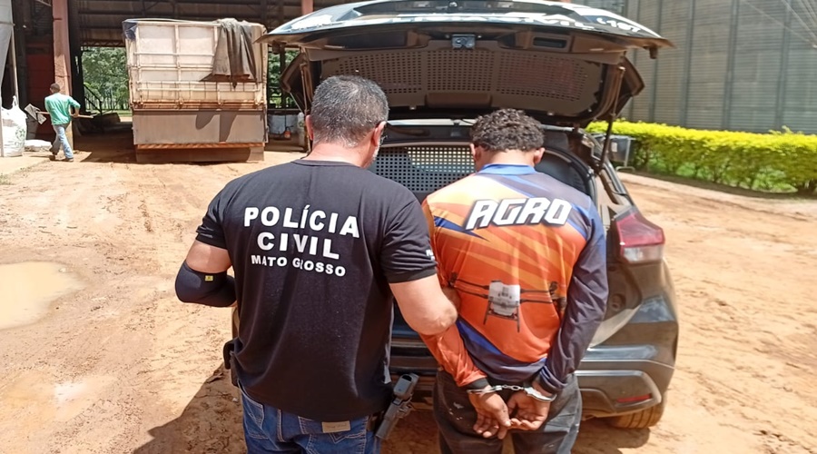 Imagem: pdakv Suspeito de Rondonópolis é preso enquanto carregava caminhão com soja usando documento falso em Alto Taquari