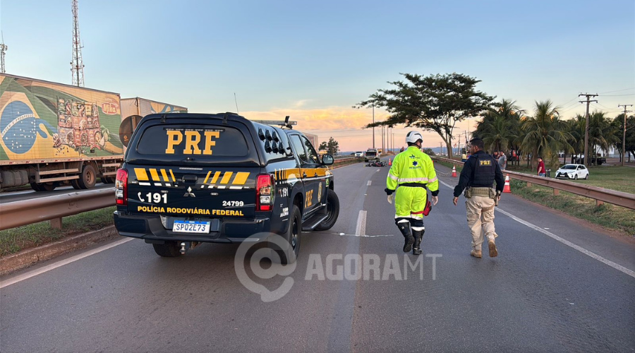 Imagem: 1 Grave acidente na BR-364 em Rondonópolis mata motociclista e deixa jovem ferida