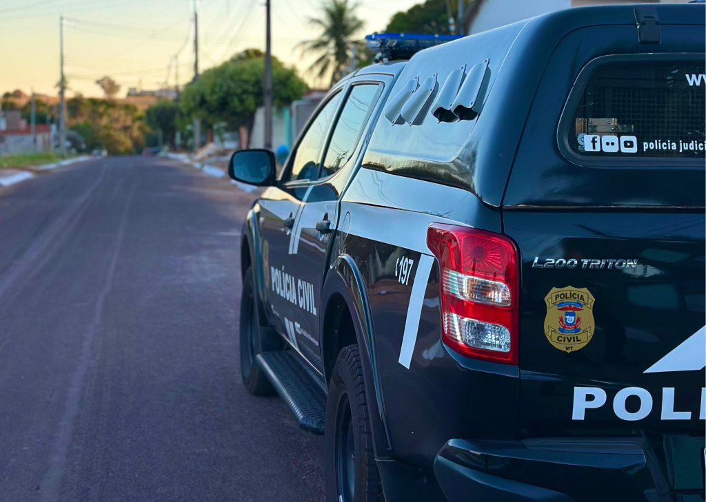 Imagem: 10 1 Professor de música e ex-companheira são presos por estupro de vulnerável e armazenamento de pornografia infantil