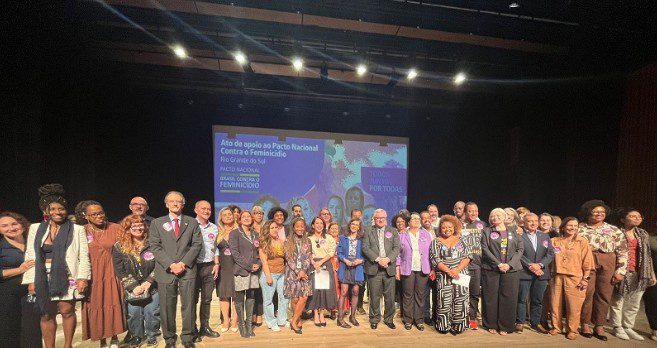 Imagem: 5bbae036 36c8 4cbb 8aed 9a048067c070 Empresas estatais formalizam adesão ao Pacto Nacional Contra o Feminicídio Imagem: 5bbae036 36c8 4cbb 8aed 9a048067c070 Empresas estatais formalizam adesão ao Pacto Nacional Contra o Feminicídio