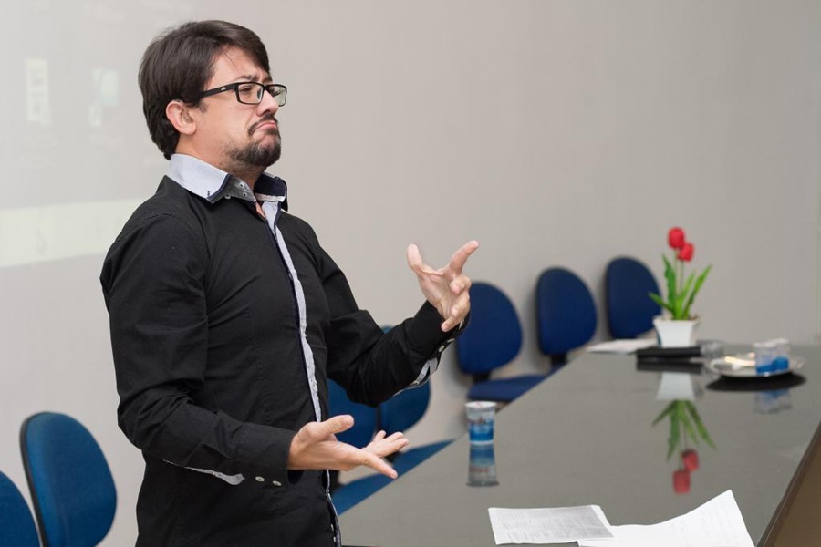 Imagem: Curso de libras Seduc-MT abre 750 vagas para curso gratuito de Libras na modalidade EAD