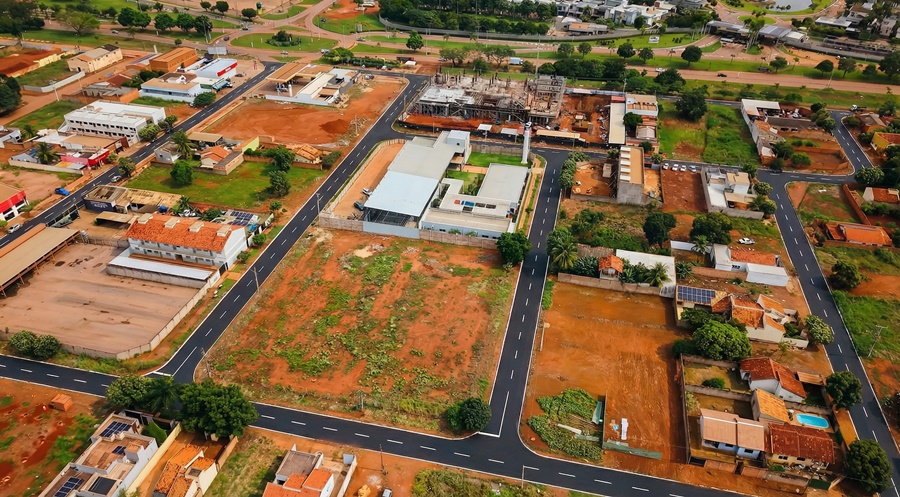 Imagem: Infraestrutura Prefeito Cláudio Ferreira de Rondonópolis marca data de licitação para realizar asfalto no Sagrada Família