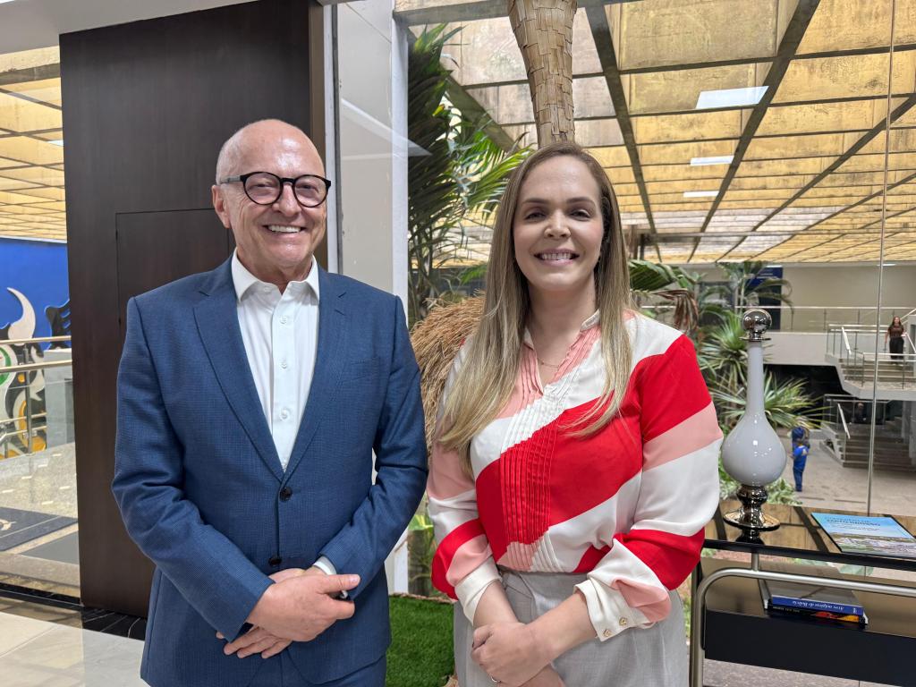 Imagem: WhatsApp Image 2026 04 07 at 11.06.48 Mayran Beckman assume Sedec e Gabinete Militar será comandado pela sargento da PM Adriana Rodrigues