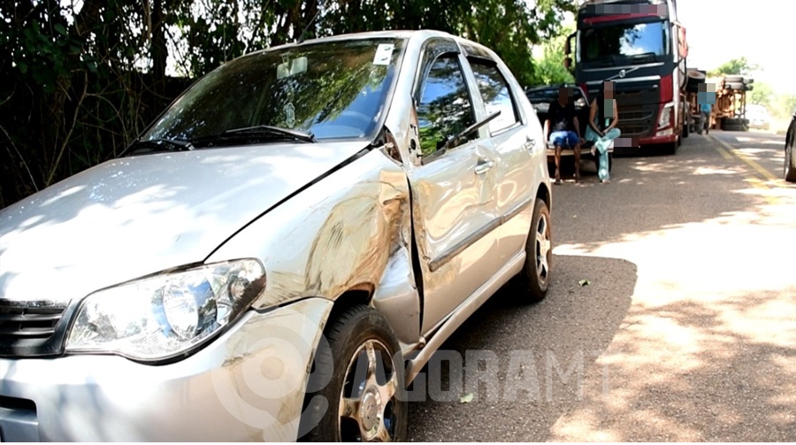 Imagem: WhatsApp Image 2026 04 13 at 15.58.05 Após tentar ultrapassagem, carreta bitrem tomba e deixa pista parcialmente interditada na MT-270 em Rondonópolis Imagem: WhatsApp Image 2026 04 13 at 15.58.05 Após tentar ultrapassagem, carreta bitrem tomba e deixa pista parcialmente interditada na MT-270 em Rondonópolis