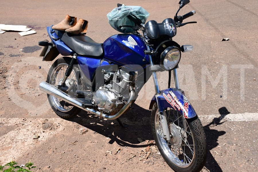 Imagem: aakdnvdvdv Motociclista fica gravemente ferido após colisão com caminhonete na Avenida Rio Branco em Rondonópolis