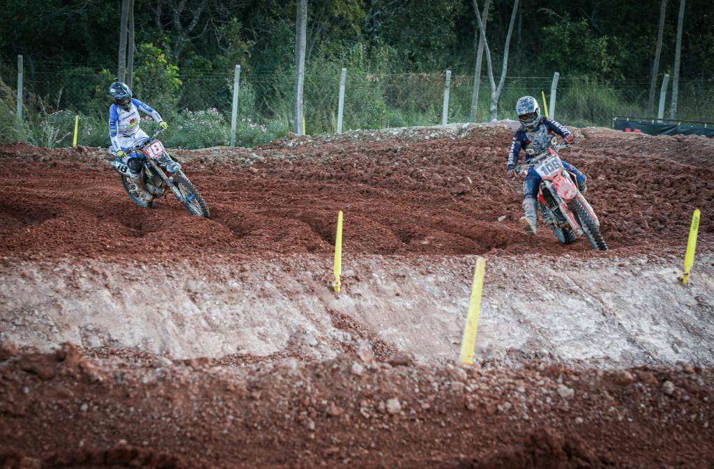 Imagem: Campeonato Brasileiro de Motocross 5293 Parque Novo Mato Grosso recebe maior competição de motocross da América Latina Imagem: Campeonato Brasileiro de Motocross 5293 Parque Novo Mato Grosso recebe maior competição de motocross da América Latina
