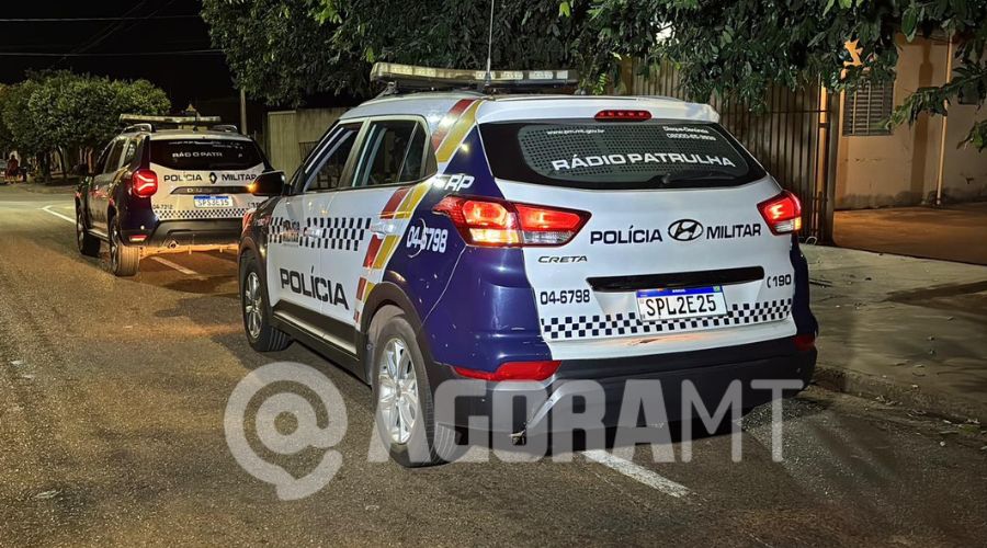 Imagem: ENQUADRAMENTO SITE 1 6 Homem é preso pela Polícia Militar após esfaquear companheira na Vila Olinda em Rondonópolis Imagem: ENQUADRAMENTO SITE 1 6 Homem é preso pela Polícia Militar após esfaquear companheira na Vila Olinda em Rondonópolis