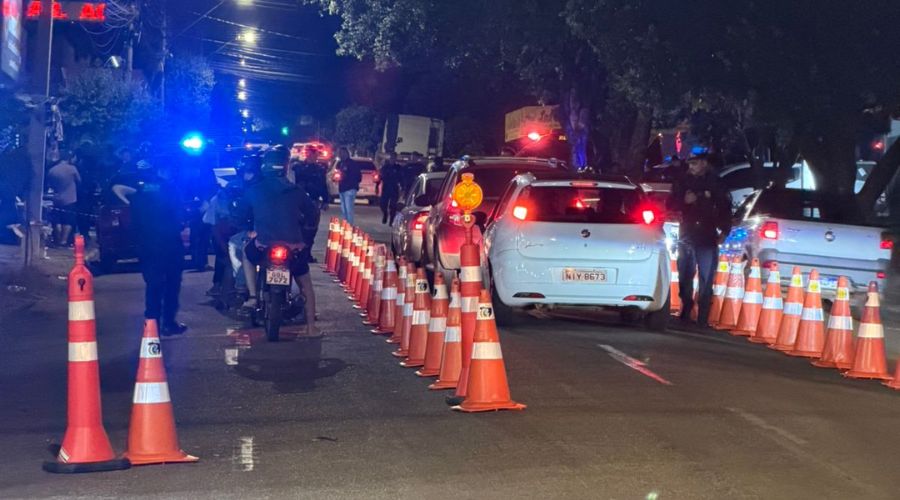 Imagem: ENQUADRAMENTO SITE 2 2 Operação Lei Seca prende 10 pessoas e remove 37 veículos em Rondonópolis Imagem: ENQUADRAMENTO SITE 2 2 Operação Lei Seca prende 10 pessoas e remove 37 veículos em Rondonópolis