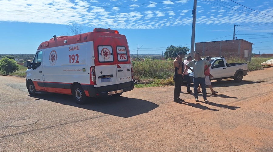 Imagem: WhatsApp Image 2026 05 11 at 14.04.41 Adolescente cai em bueiro e fica gravemente ferido após colisão entre bicicleta e veículo no Parque dos Lírios Imagem: WhatsApp Image 2026 05 11 at 14.04.41 Adolescente cai em bueiro e fica gravemente ferido após colisão entre bicicleta e veículo no Parque dos Lírios