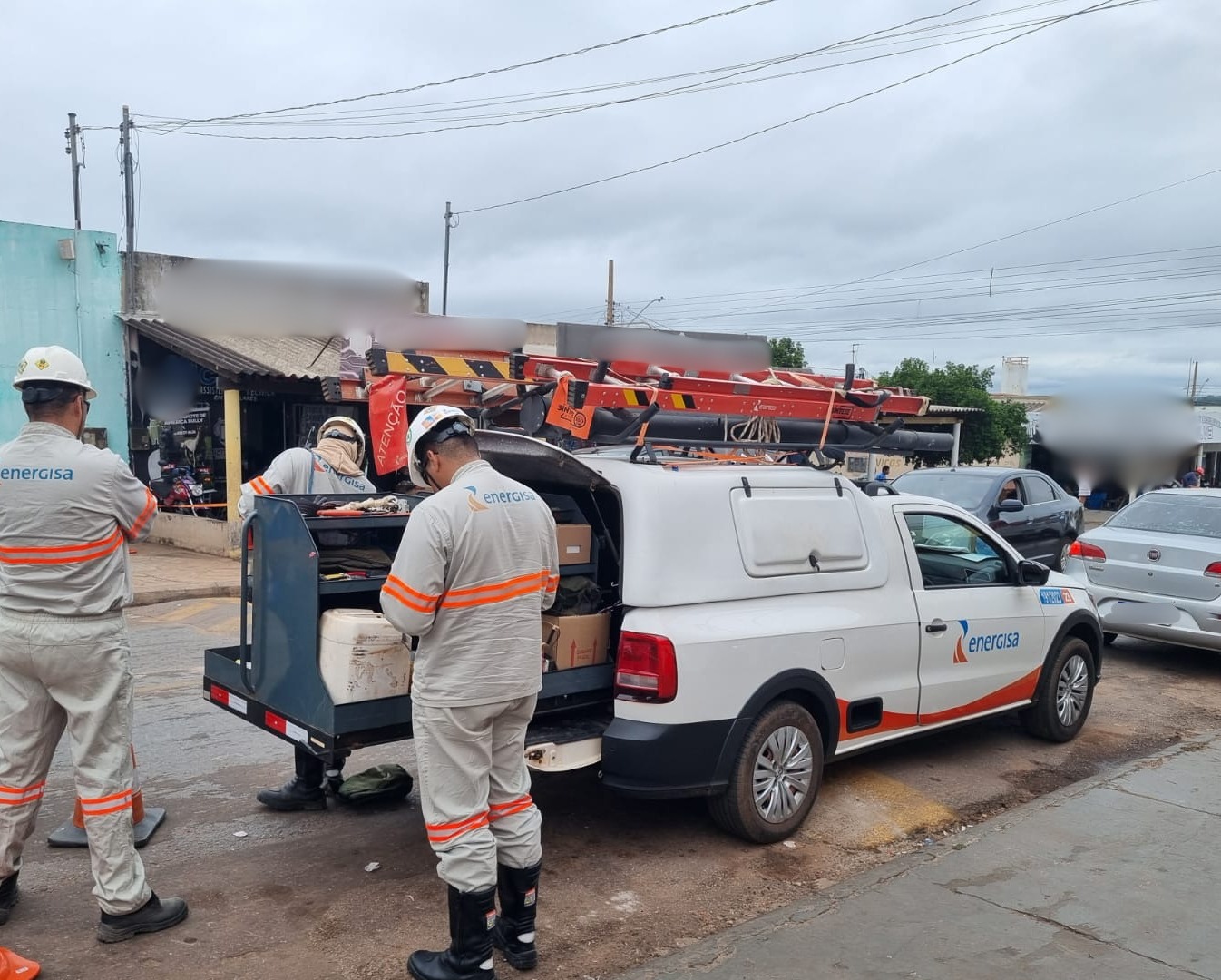 Imagem: WhatsApp Image 2026 05 22 at 14.27.27 Durante operação, Polícia Civil prende três pessoas por furto de energia elétrica em Rondonópolis Imagem: WhatsApp Image 2026 05 22 at 14.27.27 Durante operação, Polícia Civil prende três pessoas por furto de energia elétrica em Rondonópolis
