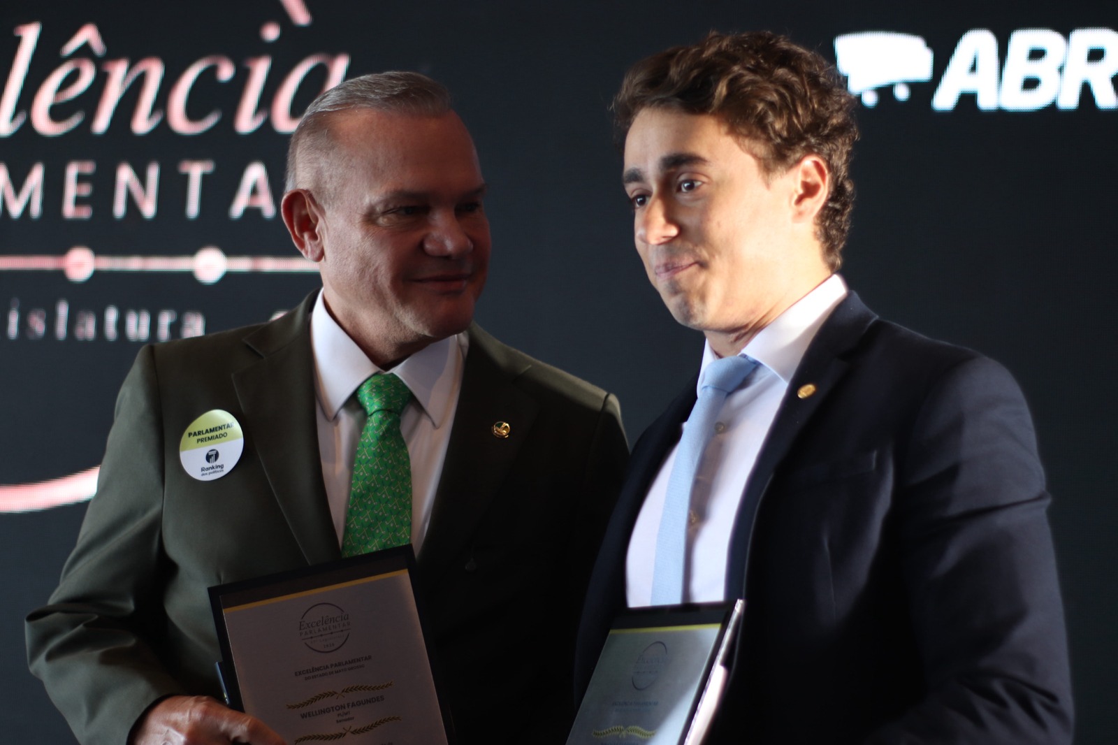Imagem: WhatsApp Image 2026 05 27 at 14.56.15 Ranking dos Políticos elege Wellington como melhor representante de MT no Congresso Nacional Imagem: WhatsApp Image 2026 05 27 at 14.56.15 Ranking dos Políticos elege Wellington como melhor representante de MT no Congresso Nacional