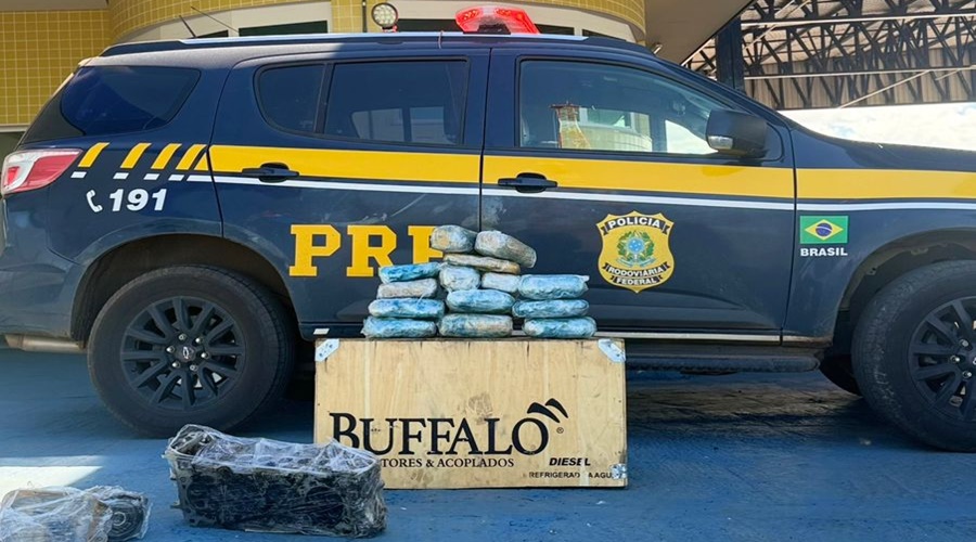 Imagem: ajdfv PRF apreende cerca de 10 kg de “super maconha” durante fiscalização na BR-364 em MT