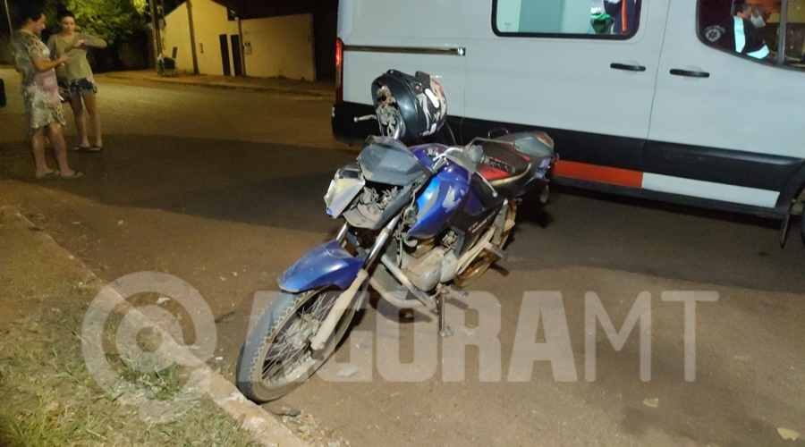 Imagem: aokvm Motociclista fica ferido após perder controle da moto e bater em poste no Jardim Atlântico Imagem: aokvm Motociclista fica ferido após perder controle da moto e bater em poste no Jardim Atlântico