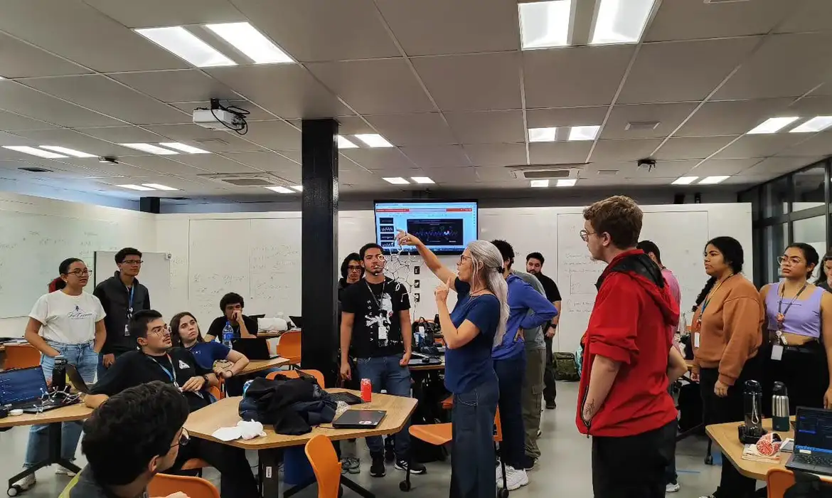 Imagem: foto 4 faculdade inovadora sala de aula Desenrola Fies prevê desconto de até 99% das dívidas com instituições de ensino superior; confira regras
