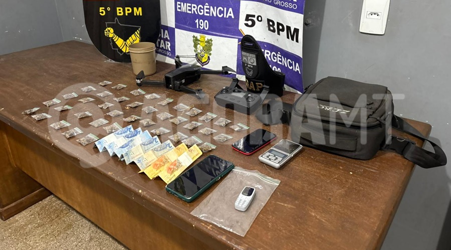 Imagem: ouhsdv Suspeito de 45 anos é preso com drogas, drone e “mini celular” durante abordagem da PM na Vila Mineira