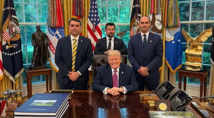 Imagem: AKDMV Estados Unidos classifica duas facções criminosas brasileiras como organizações terroristas; Lula critica decisão Imagem: AKDMV Estados Unidos classifica duas facções criminosas brasileiras como organizações terroristas; Lula critica decisão